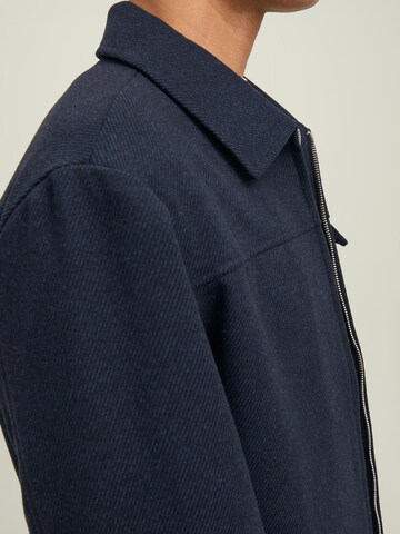 JACK & JONES Between-Season Jacket 'Johnson' in Blue