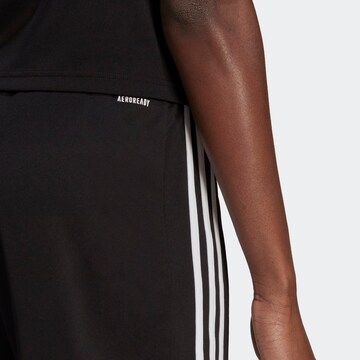 regular Pantaloni sportivi 'Squadra 21' di ADIDAS SPORTSWEAR in nero