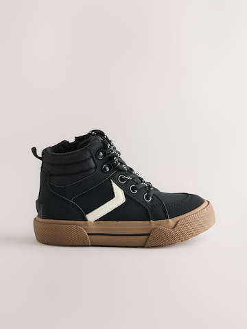 Next Boot in Black