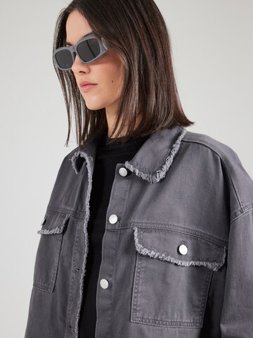 Veste mi-saison Monki en gris