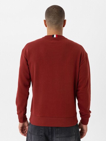 Williot - Sweatshirt 'ITHAN' em vermelho