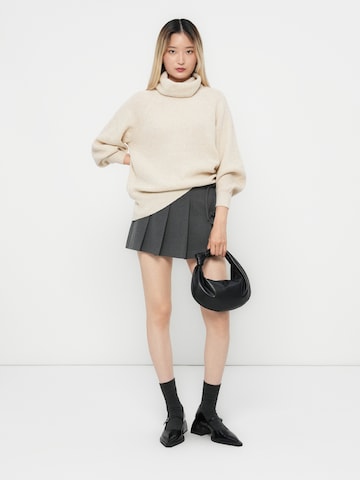 Pullover 'ONLWHITNEY' di ONLY in grigio