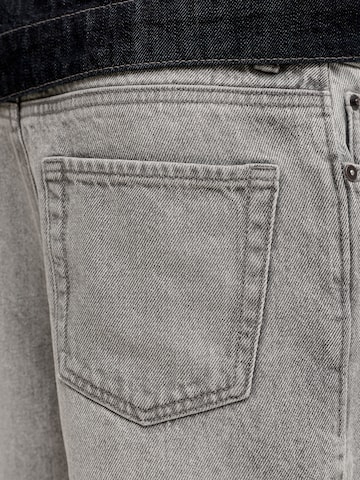Jack & Jones Junior Regular Jeans in Grey