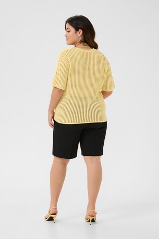 KAFFE CURVE Strickjacke in Gelb