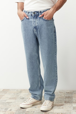 Trendyol Regular Jeans in Blau