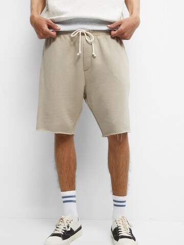 Pull&Bear Loosefit Shorts in Beige: predná strana