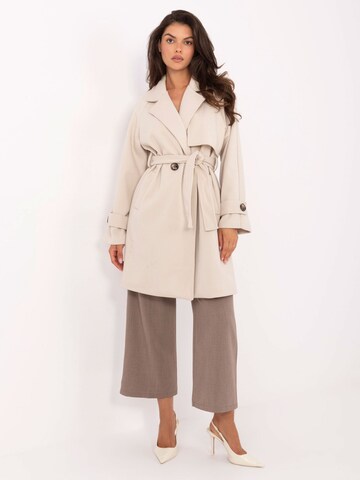 Madnezz House Übergangsmantel in Beige