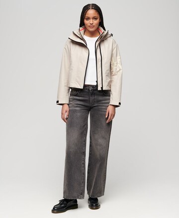 Superdry Jacke in Beige