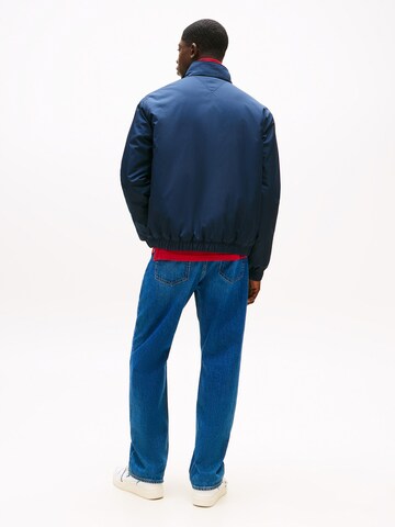Tommy Jeans Демисезонная куртка 'ESSENTIAL' в Синий