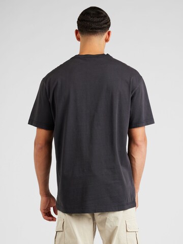 Tricou de la WEEKDAY pe negru