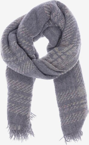 Rich & Royal Scarf & Wrap in One size in Grey: front
