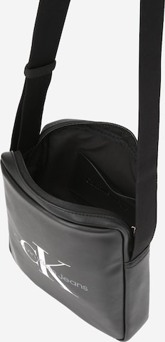 Calvin Klein Jeans - Bolso de hombro en negro