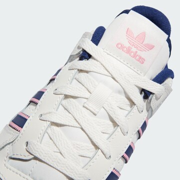 ADIDAS ORIGINALSNiske tenisice 'Forum' - bijela boja