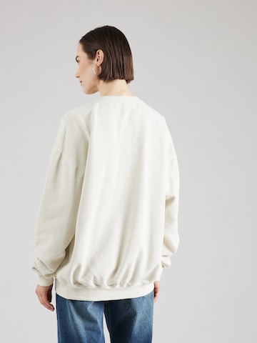 TOPSHOP Sweatshirt in Beige