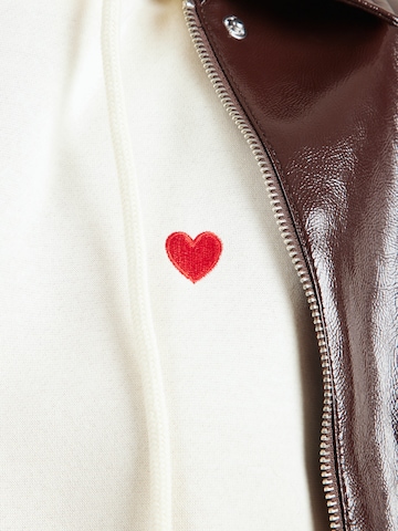 PIECES Sweatshirt 'PCCHILLI' i hvid