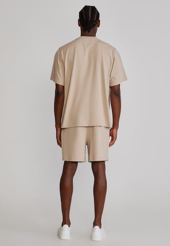 SikSilk Set in Beige