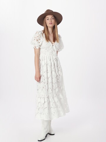 Robe Dorothy Perkins en blanc