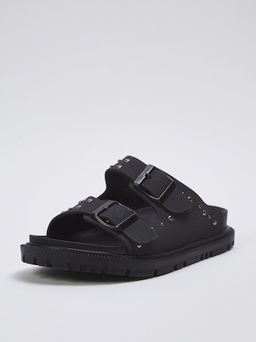 Zoccoletto di Trendyol in nero: frontale