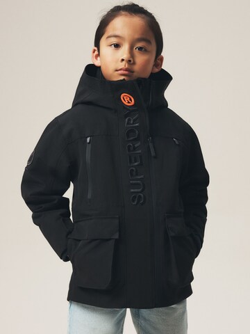 Superdry & Co Talvitakki värissä musta: etupuoli