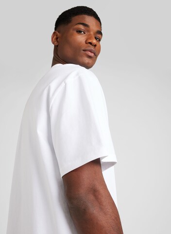 Tricou de la WEEKDAY pe alb