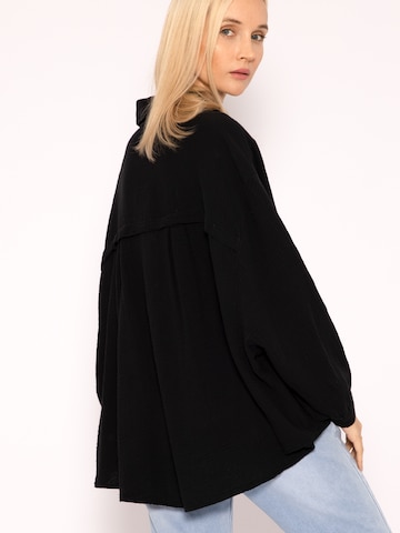 SASSYCLASSY - Blusa en negro