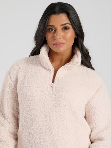 Loungeable Sweater in Beige