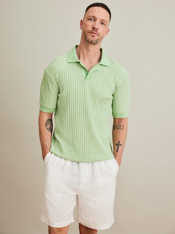 DAN FOX APPAREL Koszulka 'Enrico' w kolorze zielony: przód