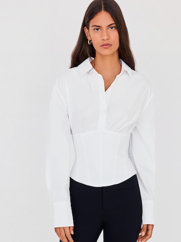 Bershka Bluse i hvid: forside