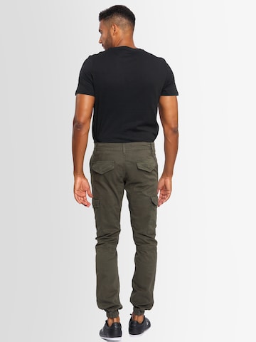 Alessandro Salvarini Tapered Cargobroek in Groen