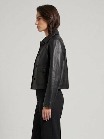 Veste mi-saison 'Bruna' RICANO en noir