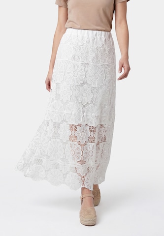 usha FESTIVAL Skirt in White: front