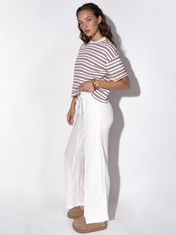 T-shirt Busem en blanc