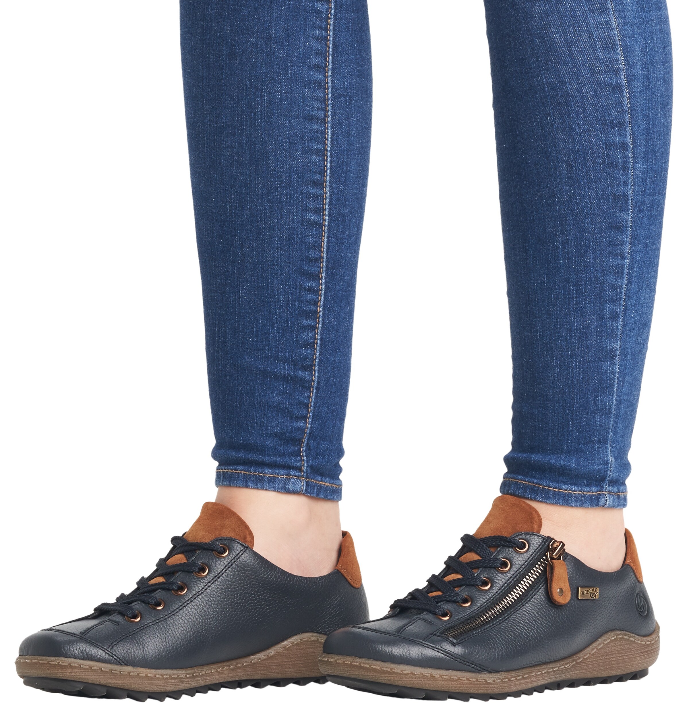 REMONTE Athletic lace-up shoe 'R1402' in Black