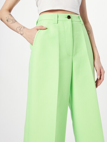 Essentiel Antwerp Wide leg Pleat-Front Pants in Green