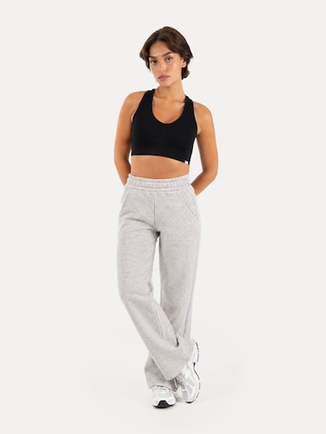 Loosefit Pantalon 'Finy' Smilodox en gris