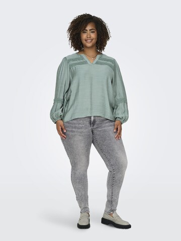 ONLY Carmakoma Blouse in Groen