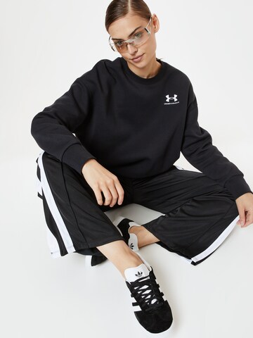 UNDER ARMOUR Sport sweatshirt 'Essential' i svart