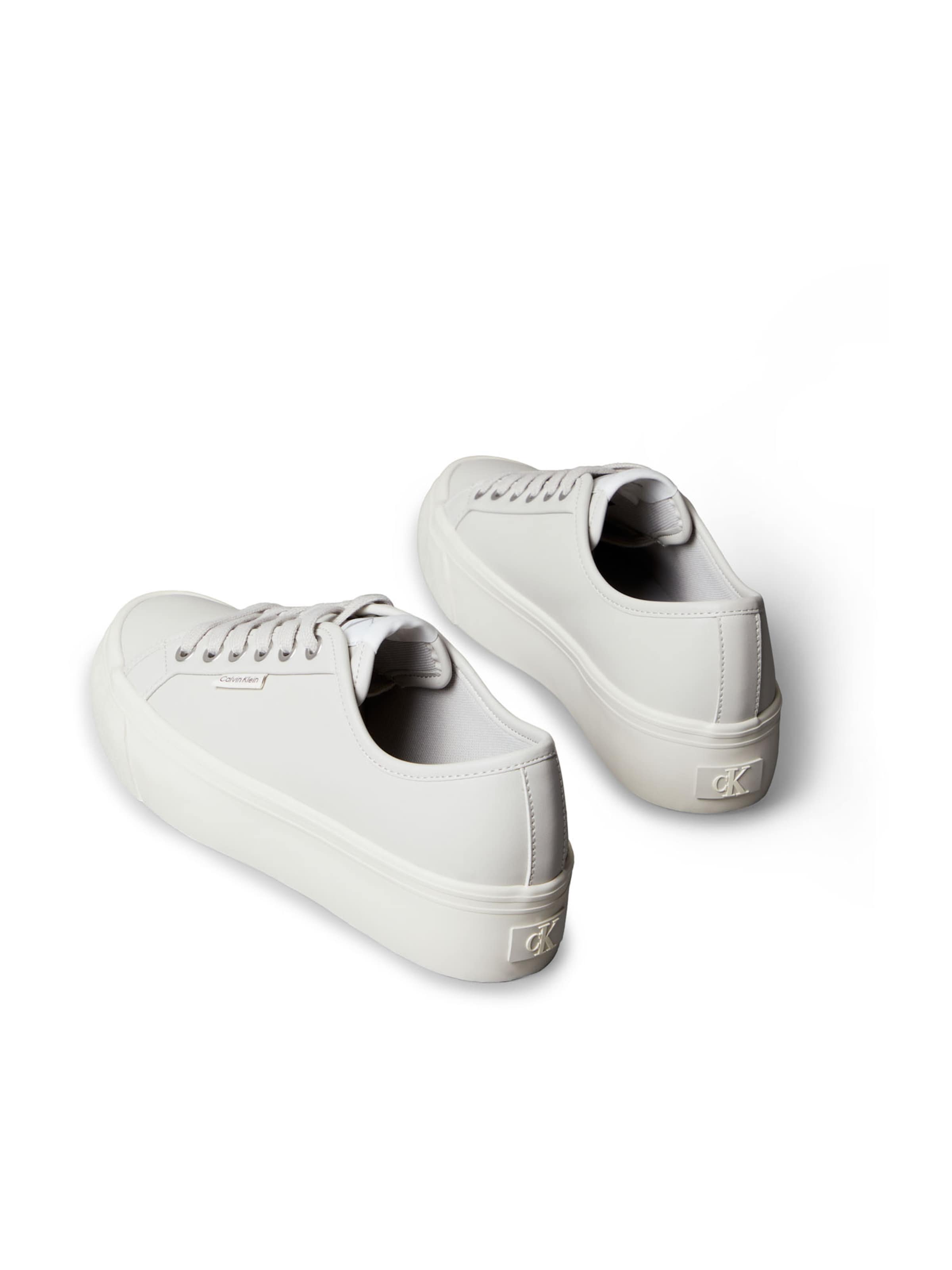 Calvin Klein Низкие кроссовки в Серый