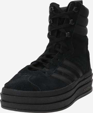 ADIDAS ORIGINALS - Botines con cordones 'Gazelle' en negro: frente