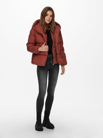 Veste d’hiver 'SYDNEY' ONLY en rouge