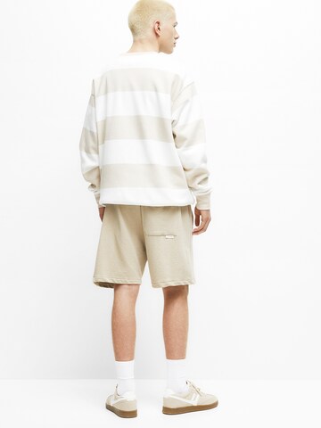 Pull&Bear Loosefit Shorts in Beige