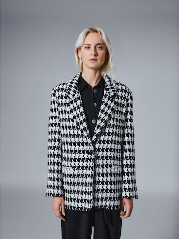 4TAILORS Blejzer 'Tissu' - Čierna: predná strana