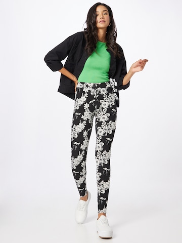 Urban Classics Skinny Leggings in Zwart