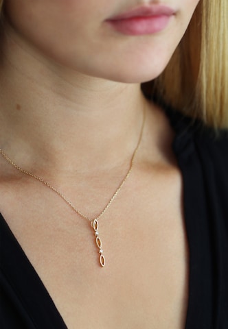 Nana Kay Necklace in Gold: front