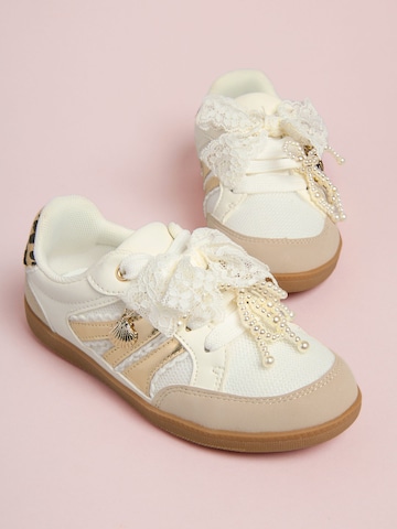 Lipsy Tenisky - Biela