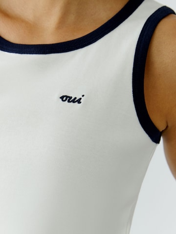 OUI Top in White