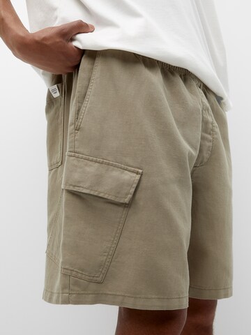 Loosefit Pantaloni cargo di Pull&Bear in verde