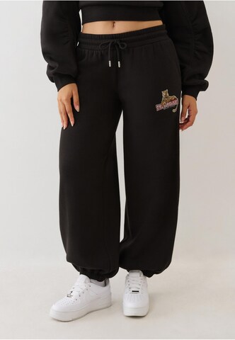 True Religion Loosefit Sporthose in Schwarz