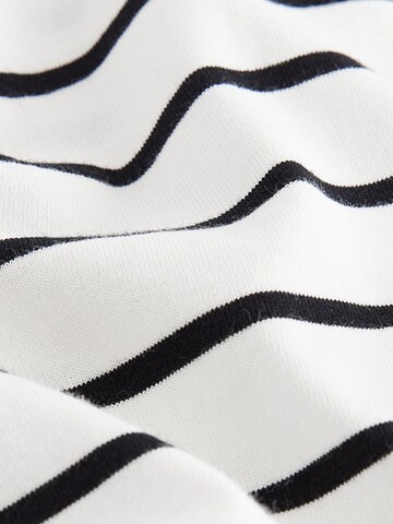 Next T-shirt i vit