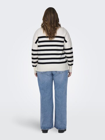 Pullover di ONLY Carmakoma in bianco